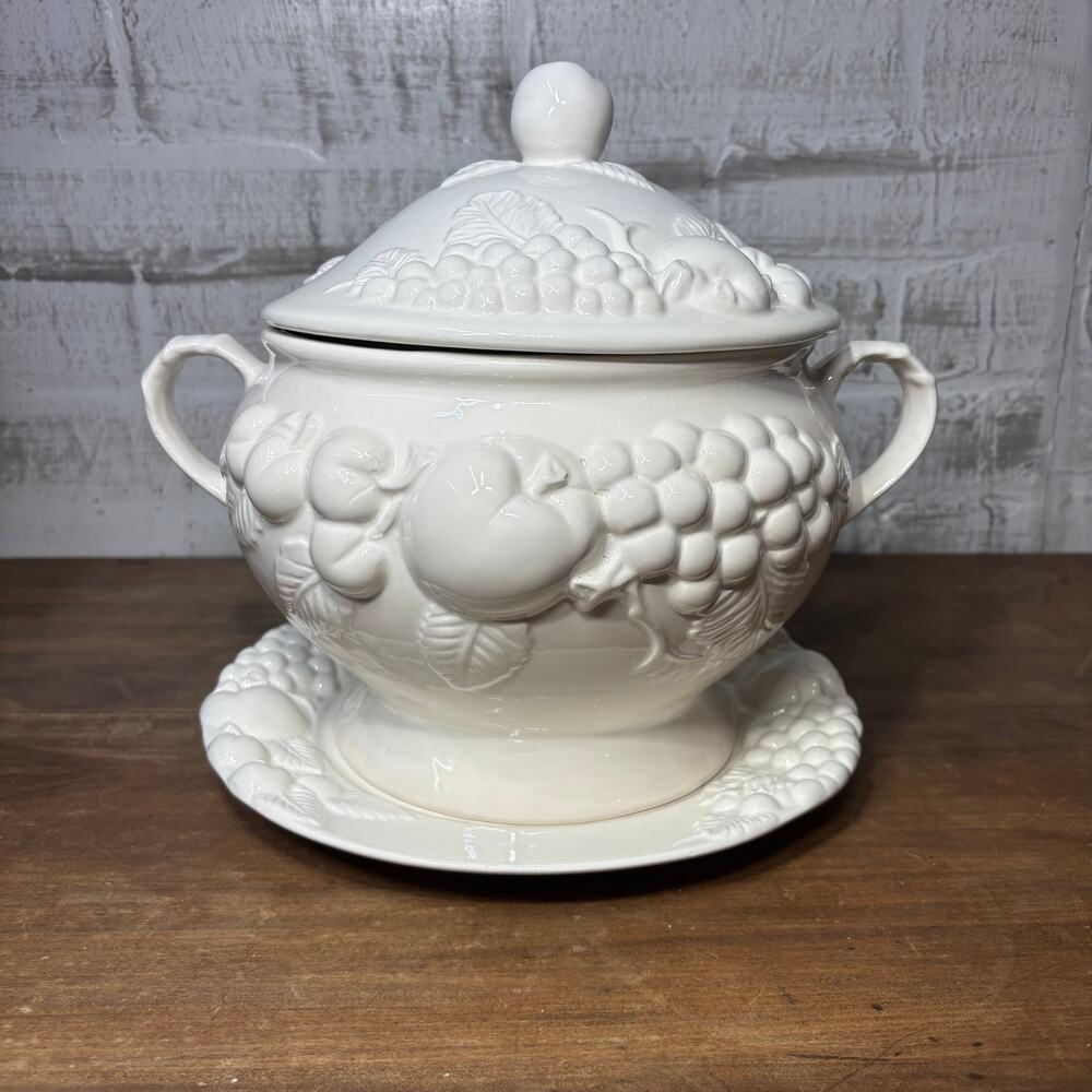 Vintage Signature Japan Ceramic Fruit Soup Tureen Covered Bowl